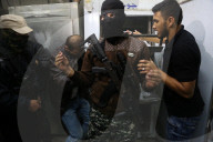 NEWS - Israels Armee sprengt Tunnel - acht Tote