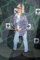 PEOPLE - Promis feiern bei der Bette Midler Hulaween Party in New York