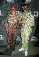 PEOPLE - Promis feiern bei der Bette Midler Hulaween Party in New York