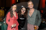 PEOPLE - Promis feiern bei der Bette Midler Hulaween Party in New York