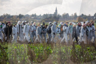 NEWS - Deutschland: Aktivisten stürmen den Braunkohle Tagbau Hambach