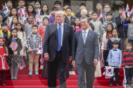 NEWS - Donald und Melania Trump auf Staatsbesuch in Südkorea