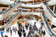 FEATURE - Ebikon: Eröffnung der Mall of Switzerland