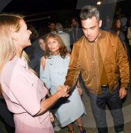 PEOPLE - Robbie Williams spielt 'Tennis' gegen Novak Djokovic an der Lacoste Party in LA
