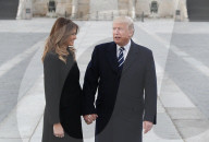 NEWS - China: Donald und Melania Trump treffen in Peking ein