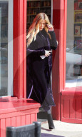 PEOPLE - Khloe Kardashian leidert wohl an Schwangerschaftsübelkeit