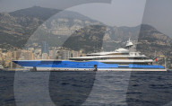 FEATURE - Super-Yacht 'Madame Gu' ankert vor Monaco