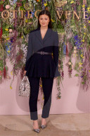 PEOPLE - Promis an der Bottega Veneta 'Hand of the Artisan' Cocktail Party in London