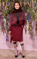 PEOPLE - Promis an der Bottega Veneta 'Hand of the Artisan' Cocktail Party in London