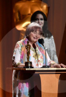 PEOPLE - Angelina Jolie mit Agnes Varda an den AMPAS Governors Awards in LA