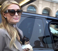 EXKLUSIV - Paris Hilton mit Chris und ihrem Hündli auf Shoppingtour