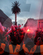 NEWS - Polen: Zehntausende Nationalisten marschieren durch Warschau