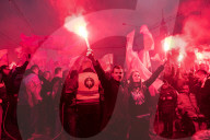 NEWS - Polen: Zehntausende Nationalisten marschieren durch Warschau