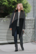 PEOPLE - Mischa Barton führt ihre Hunde Gassi in Manhattan