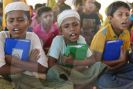 REPORTAGE - Alltag der Rohingya im Flüchtlingscamp in Bangladesch