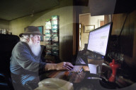 REPORTAGE - Kanadisches Ehepaar baute riesiger Atomschutzbunker