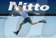 PEOPLE - Tennis ATP Finals in London: Roger Federer bezwingt Marin Cilic