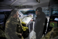 NEWS - Ukraine: Präsident Poroschenko nimmt an einer Probefahrt der Küstenwache teil