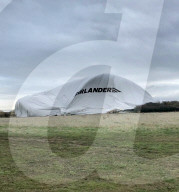 NEWS - Weltgrößtes Luftschiff 'Airlander 10' in England verunglückt