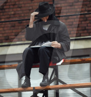 NEWS - Brooklyn: Gruppenfoto mit Orthodoxen Rabbiner