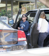 EXKLUSIV - Shannen Doherty auf Bummel-Tour in Malibu