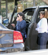 EXKLUSIV - Shannen Doherty auf Bummel-Tour in Malibu