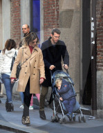 PEOPLE - Fussballer Stephan Lichsteiner ist mit seiner Familie unterwegs in Mailand
