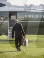 NEWS - Washington: Trump begnadigt traditionell einen Truthahn zu Thanksgiving