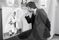 PEOPLE - Rodney Bewes ist im Alter von 79 Jahren gestorben