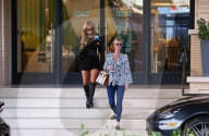 PEOPLE - Die Hilton Schwestern bummeln in Beverly Hills