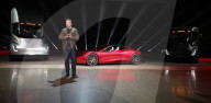 NEWS - Elon Musk zeigt die neusten Tesla Modelle