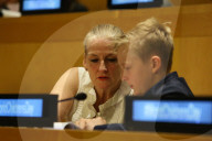 NEWS - New York: Kinder 'besetzen' die UN