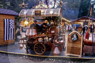 FEATURE - Christmas Feeling around the World