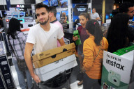NEWS - Das grosse Shoppen kann losgehen: Black Friday Einkauf