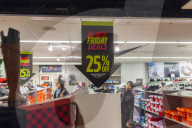 NEWS - Das grosse Shoppen kann losgehen: Black Friday Einkauf