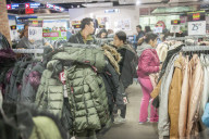 NEWS - Das grosse Shoppen kann losgehen: Black Friday Einkauf