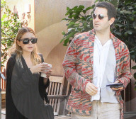 PEOPLE - Ashley Olsen verlässt mit ihrem neuen Freund das Café in Brentwood