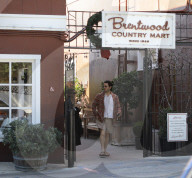 PEOPLE - Ashley Olsen verlässt mit ihrem neuen Freund das Café in Brentwood