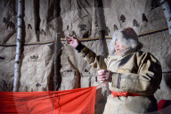 FEATURE - Chinesische Schamanen