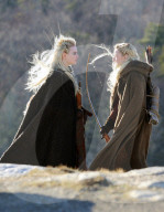 PEOPLE - Emma Stone und Julia Garner auf dem Set von "Maniac"