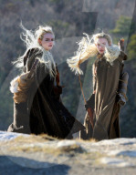 PEOPLE - Emma Stone und Julia Garner auf dem Set von "Maniac"