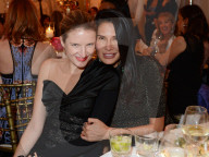 PEOPLE - Promis an der 'Lady Garden Gala for a Gynaecological Cancer Fund' Gala im Claridges Hotel in London