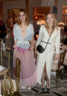 PEOPLE - Promis an der 'Lady Garden Gala for a Gynaecological Cancer Fund' Gala im Claridges Hotel in London