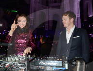 PEOPLE - London: Promis feiern an Elton John's 'AIDS Foundation' Gala