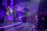 PEOPLE - London: Promis feiern an Elton John's 'AIDS Foundation' Gala