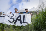 PEOPLE - Hawaii: Surfkünste am Maui Women's Pro 2017