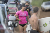PEOPLE - Hawaii: Surfkünste am Maui Women's Pro 2017