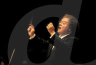NEWS - Missbrauchsvorwürfe: MET Star-Dirigent James Levine suspendiert