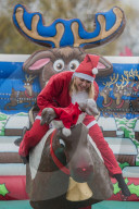 FEATURE - Chlaus-Rennen in London