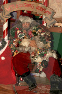 FEATURE - Bad Santa: New York hat seine Anti-Weihnachtsbar Jingle Hell's